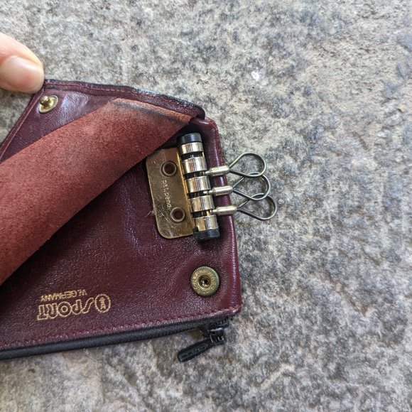 Key case - Picture 3 of 4